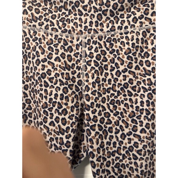 Crown & Ivy Athletic Leggings Brown Leopard Animal Print Size Large‎ - Picture 2 of 5